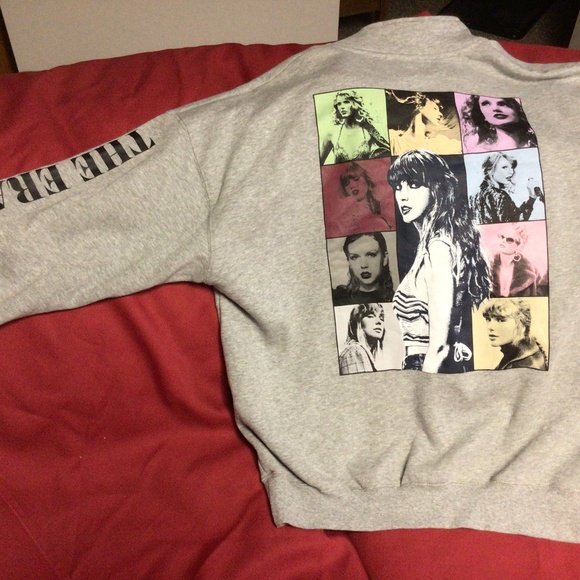 Taylor Swift Tops - TAYLOR SWIFT hoodie